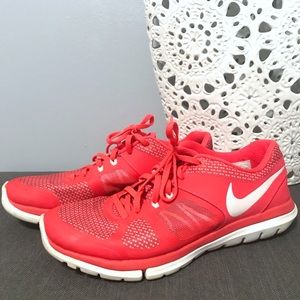 Nike free runs